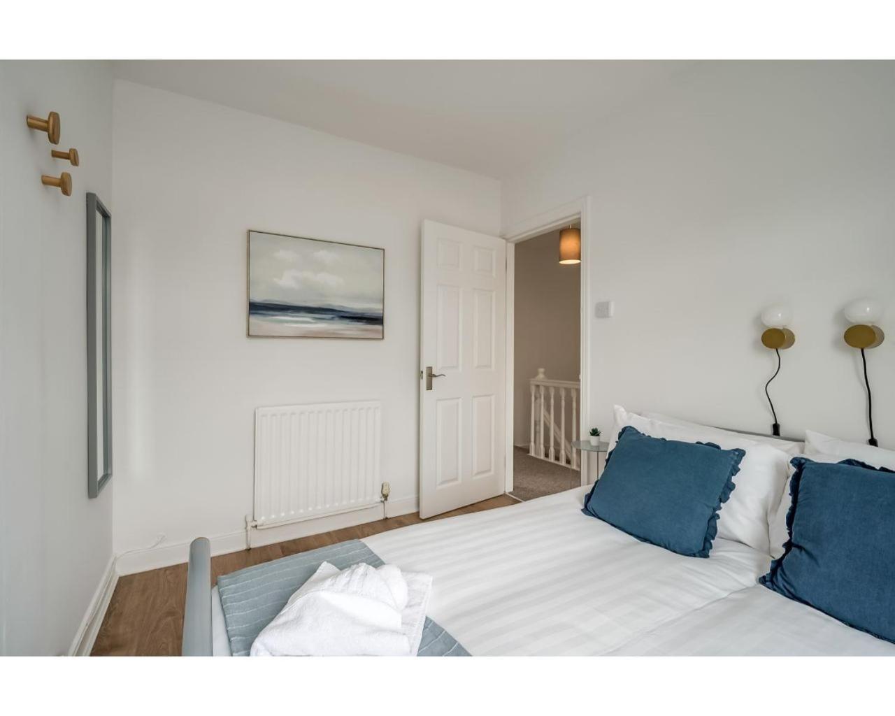 Central Belfast Apartments Belfast Work-Rest-Play R&R Habitación foto